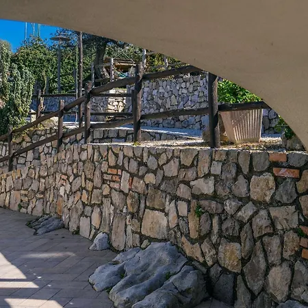 L'antica Pigna Chateau Holiday home