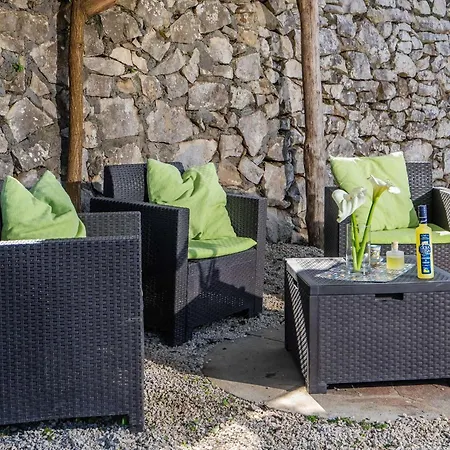 L'antica Pigna Chateau Holiday home