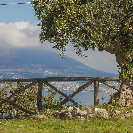 L'antica Pigna Chateau Holiday home